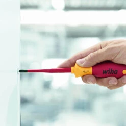 Wiha 4 X 100mm Slim Insulated Screwdriver - 41209 -Hand Tool Shop 41209 004 68712.1697457793