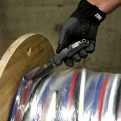 Klein Tools Black Pocket Knife With Drop Point Blade - 44220 -Hand Tool Shop 44220 006 97943.1697457807