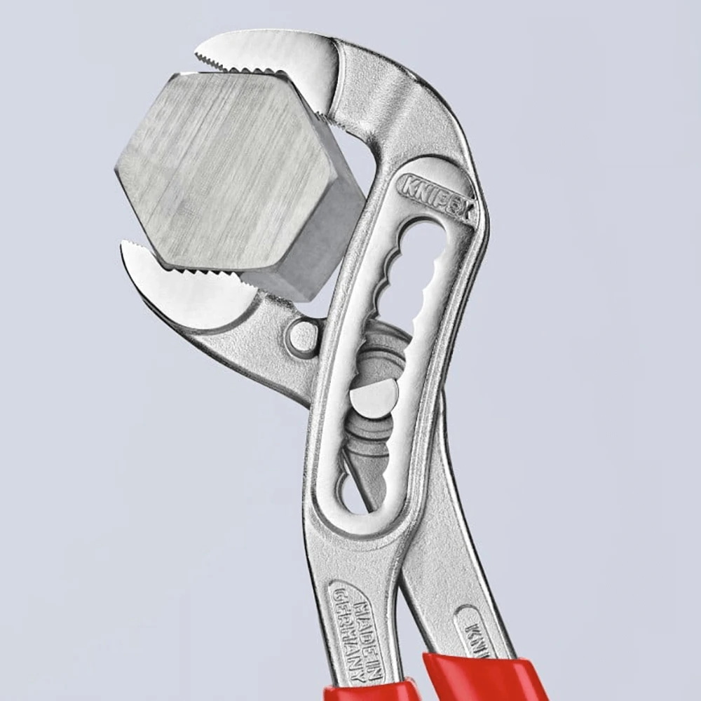 Knipex 1000V Insulated 300mm Alligator Water Pump Pliers - 8807300 5 Knipex 1000V Insulated 300mm Alligator Water Pump Pliers - 8807300 - Image 5