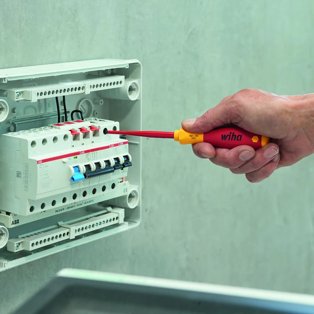 Wiha 12 Piece Insulated SlimFix Screwdriver Set - WIHA41003 2 Wiha 12 Piece Insulated SlimFix Screwdriver Set - WIHA41003 - Image 2