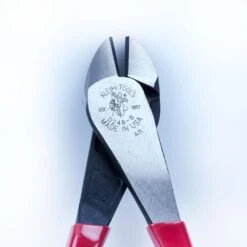 Klein Tools 205mm Angled Head Short Jaw Diagonal Cutting Pliers - D248-8 13 Klein Tools 205mm Angled Head Short Jaw Diagonal Cutting Pliers - D248-8 -Hand Tool Shop d248 8 006 10757.1697458229