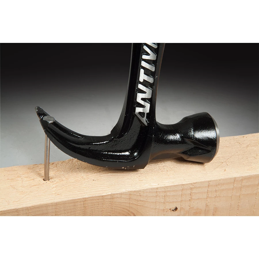 Stanley FATMAX 565g (20oz) Xtreme Anti Vibe Claw Hammer - FMHT1-51277 3 Stanley FATMAX 565g (20oz) Xtreme Anti Vibe Claw Hammer - FMHT1-51277 - Image 3