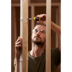 Stanley 6.5mm X 45mm Cushion Grip Flared Stubby Screwdriver - STHT16147-0 -Hand Tool Shop web large stht16147 0 a2 39175.1697458429